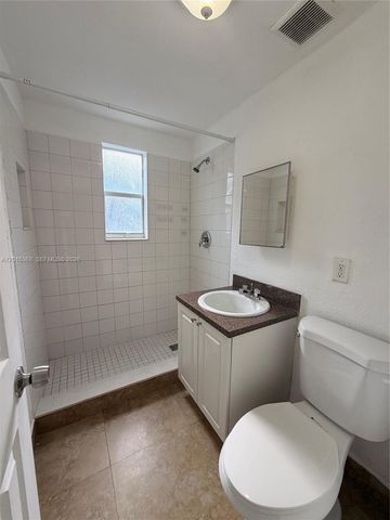 219 NW 10th St 2, Miami, FL 33136