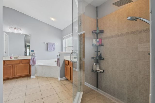 1208 Springhealth Ct, St Augustine, FL 32092