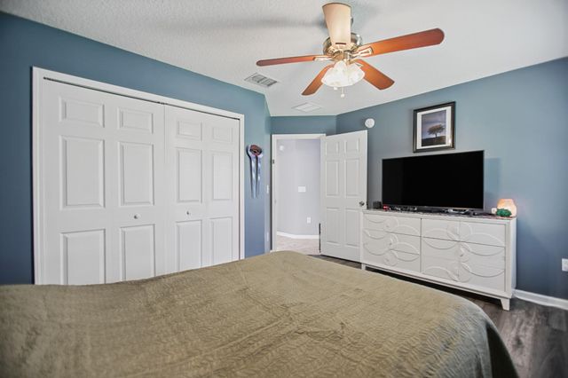 1208 Springhealth Ct, St Augustine, FL 32092