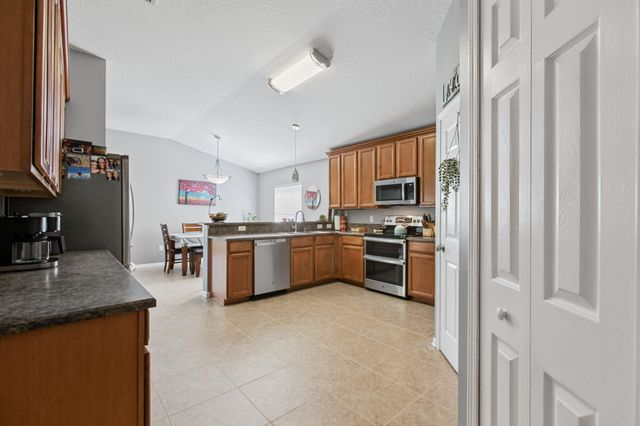 1208 Springhealth Ct, St Augustine, FL 32092