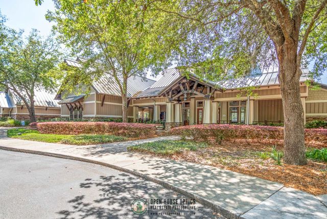 1208 Springhealth Ct, St Augustine, FL 32092