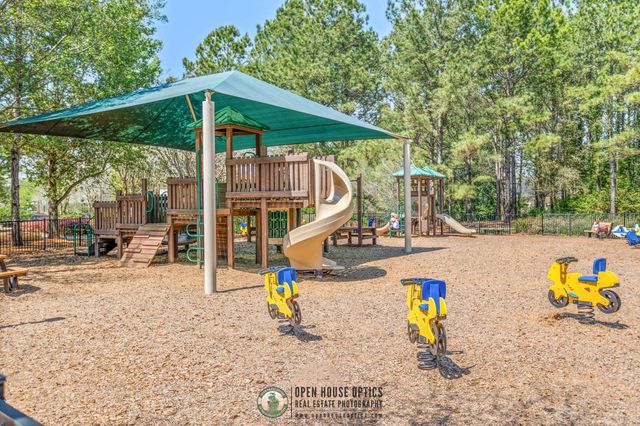 1208 Springhealth Ct, St Augustine, FL 32092