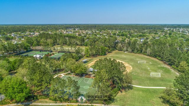1208 Springhealth Ct, St Augustine, FL 32092