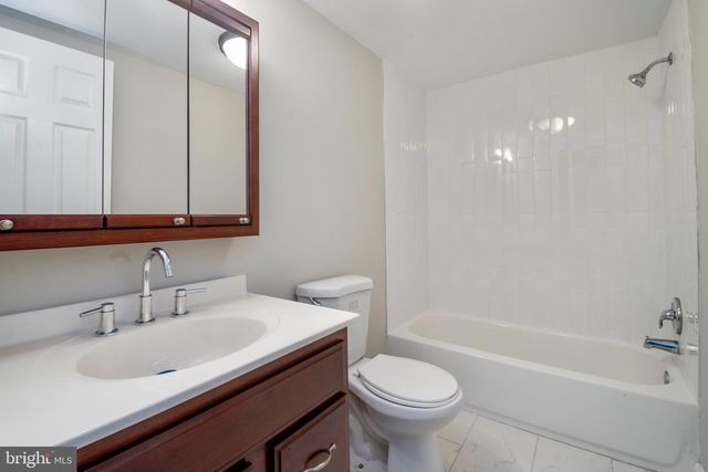 3708 7TH, Baltimore, MD 21225