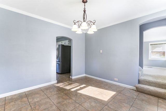 17816 Commercial Avenue, Lansing, IL 60438