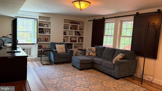 6287 OLD ZION RD, Warrenton, VA 20187
