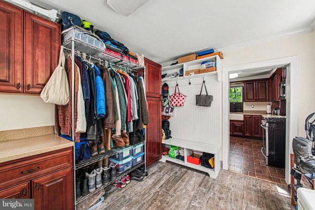 6287 OLD ZION RD, Warrenton, VA 20187