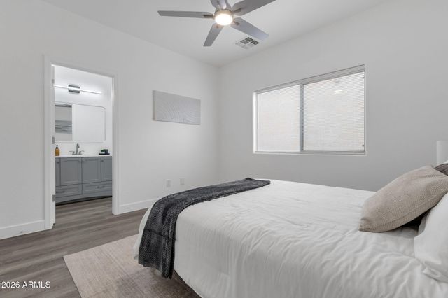2300 E MAGMA Road 76, San Tan Valley, AZ 85143
