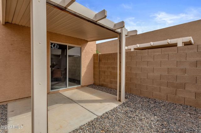 2300 E MAGMA Road 76, San Tan Valley, AZ 85143