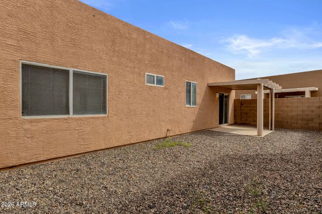 2300 E MAGMA Road 76, San Tan Valley, AZ 85143