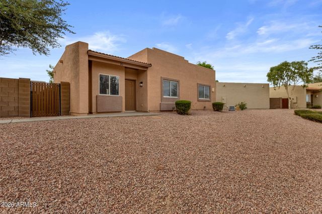 2300 E MAGMA Road 76, San Tan Valley, AZ 85143