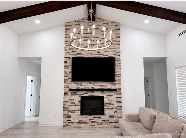 9270 Lake Charles Drive, Los Fresnos, TX 78566