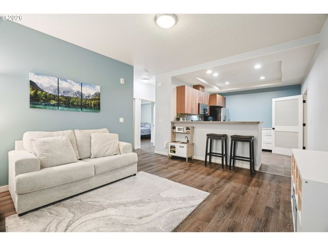 8059 Ne MIRIAM Way, Hillsboro, OR 97006