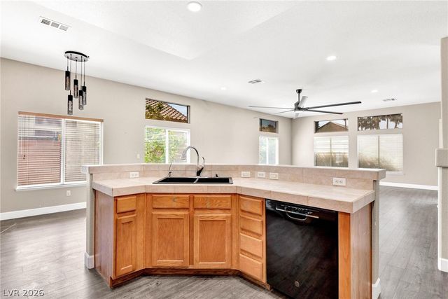 275 Macsnap Avenue, Las Vegas, NV 89183