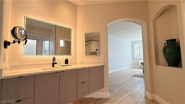 10633 Adamsong Avenue, Las Vegas, NV 89135