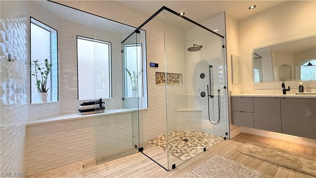 10633 Adamsong Avenue, Las Vegas, NV 89135