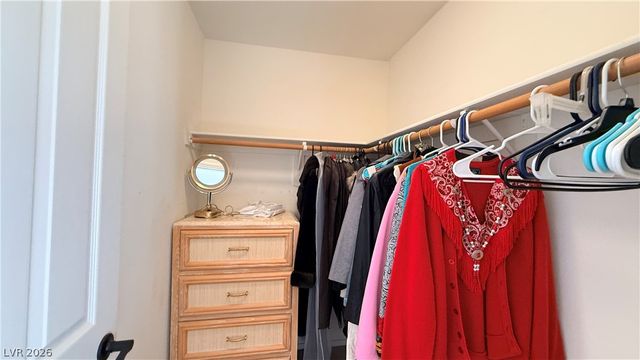 10633 Adamsong Avenue, Las Vegas, NV 89135