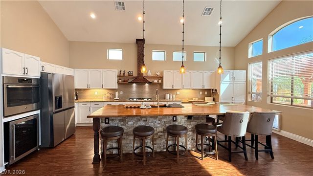 10633 Adamsong Avenue, Las Vegas, NV 89135