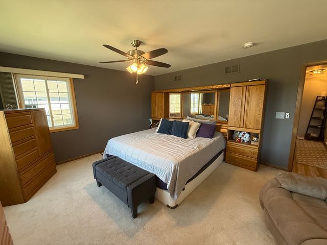 100 Village Creek Drive, Lake In The Hills, IL 60156