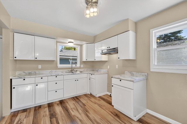 4200 Maryland AVENUE, Racine, WI 53405