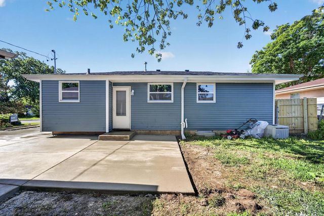 4200 Maryland AVENUE, Racine, WI 53405