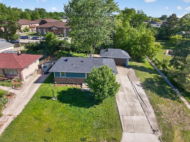 4200 Maryland AVENUE, Racine, WI 53405