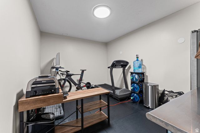 178 E EDGECREST LN, North Salt Lake, UT 84054