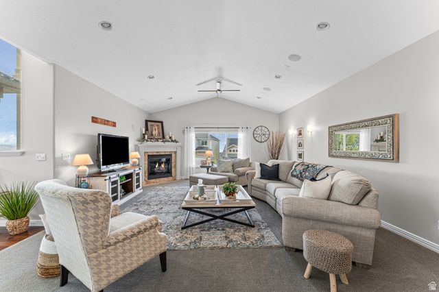 178 E EDGECREST LN, North Salt Lake, UT 84054