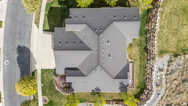 178 E EDGECREST LN, North Salt Lake, UT 84054