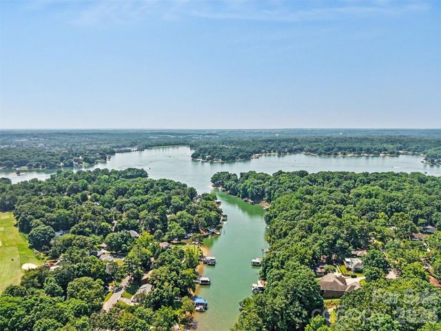 16033 Samoa Court, Fort Mill, SC 29708