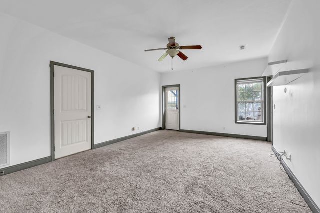 410 River Heights Dr, Clarksville, TN 37040