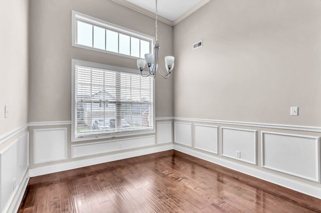 410 River Heights Dr, Clarksville, TN 37040