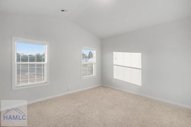 68 Blueberry Court NE, Ludowici, GA 31316