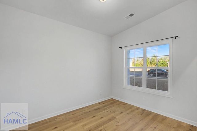 68 Blueberry Court NE, Ludowici, GA 31316