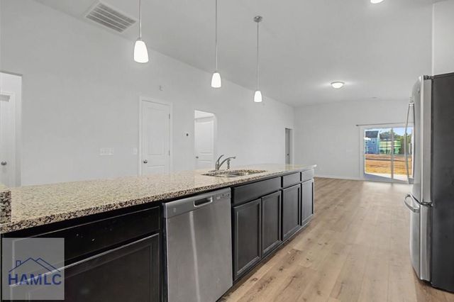 68 Blueberry Court NE, Ludowici, GA 31316