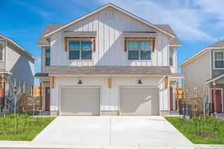10211 Tulipwood Run, San Antonio, TX 78252