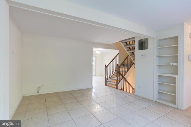 12830 EVANSPORT PL, Woodbridge, VA 22192