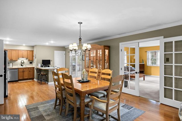 10 NORMANDY DR, Medford, NJ 08055