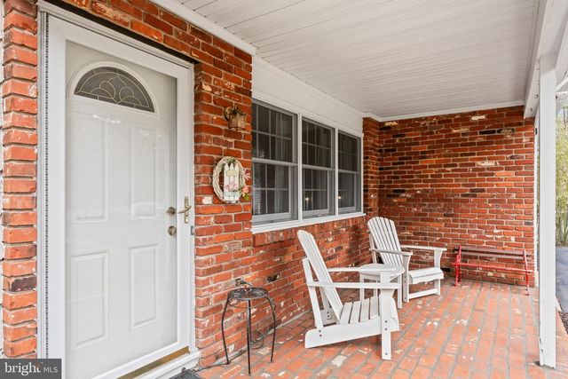 10 NORMANDY DR, Medford, NJ 08055