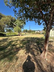 288 Nottingham Drive, Gordonville, TX 76245