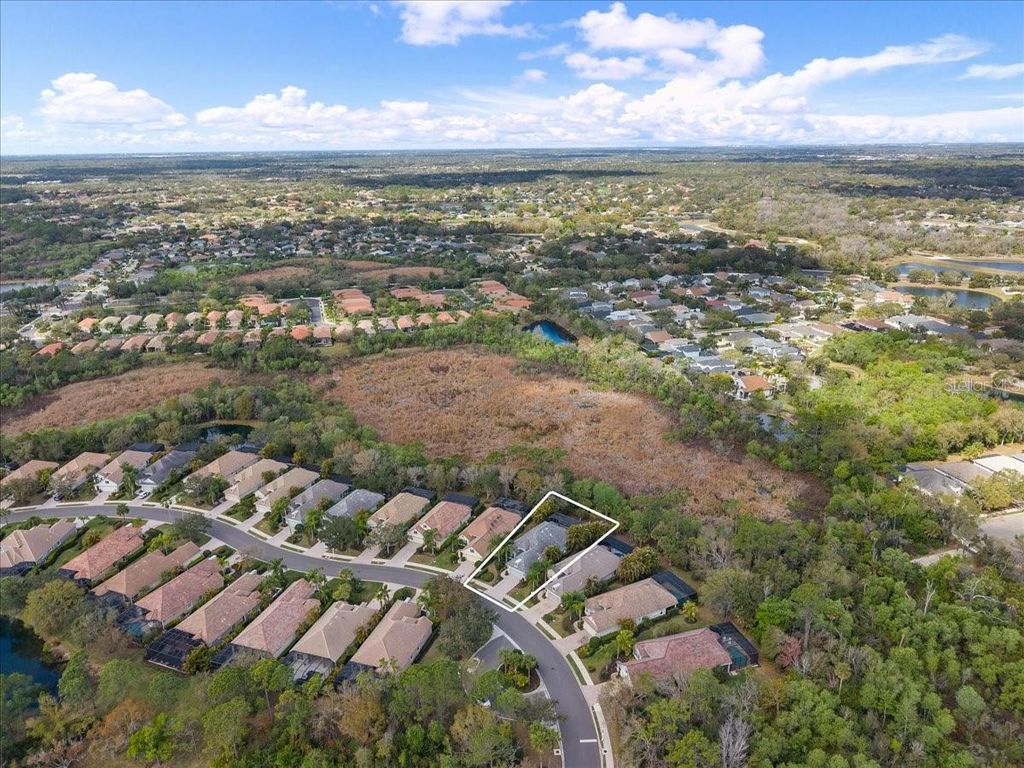 Image 43 of property listing at 7422 EDENMORE STREET, Lakewood Ranch, FL 34202