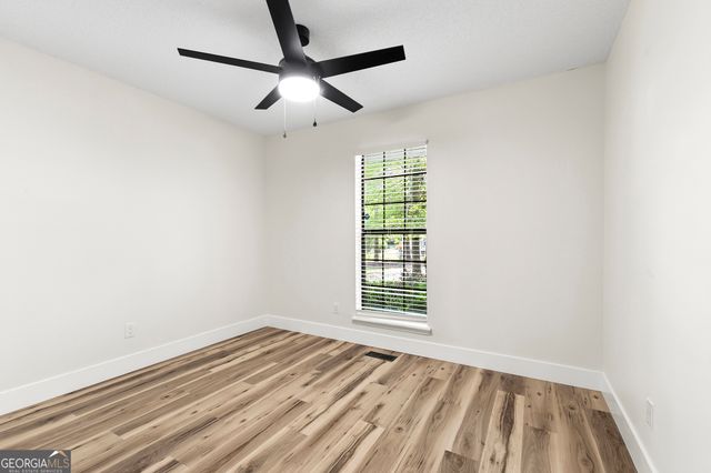 104 Lori Court, Warner Robins, GA 31093