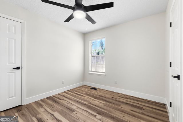 104 Lori Court, Warner Robins, GA 31093