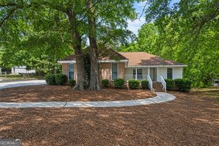 104 Lori Court, Warner Robins, GA 31093