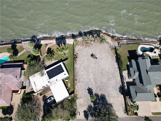5830 Ocean Dr, Corpus Christi, TX 78412