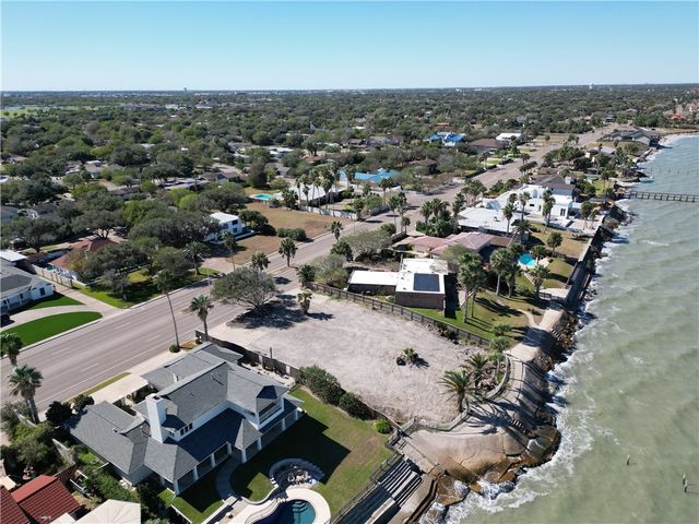5830 Ocean Dr, Corpus Christi, TX 78412