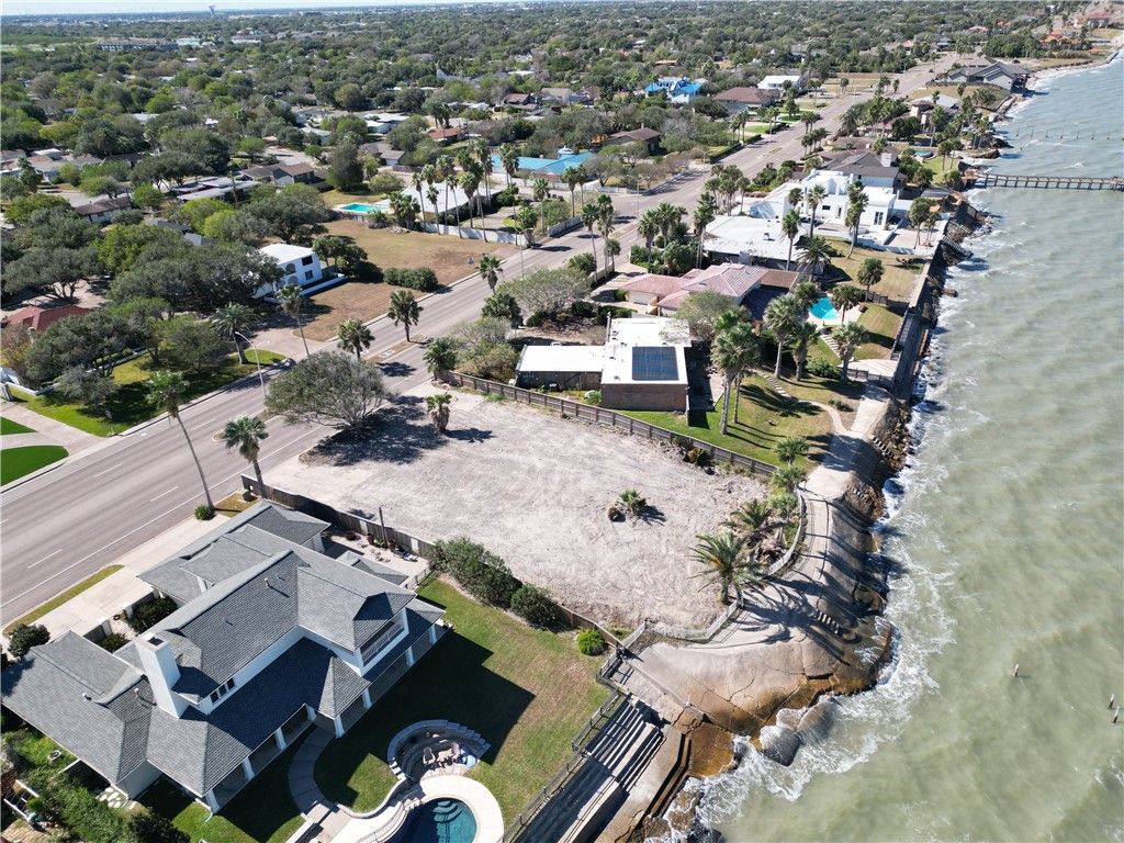 5830 Ocean Dr, Corpus Christi, TX 78412 — photo 5