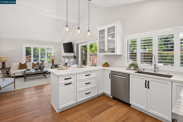 1892 Saint Norbert Dr, Danville, CA 94526