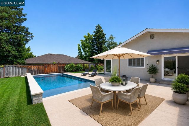 1892 Saint Norbert Dr, Danville, CA 94526