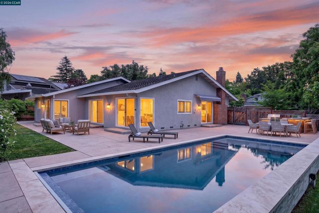 1892 Saint Norbert Dr, Danville, CA 94526